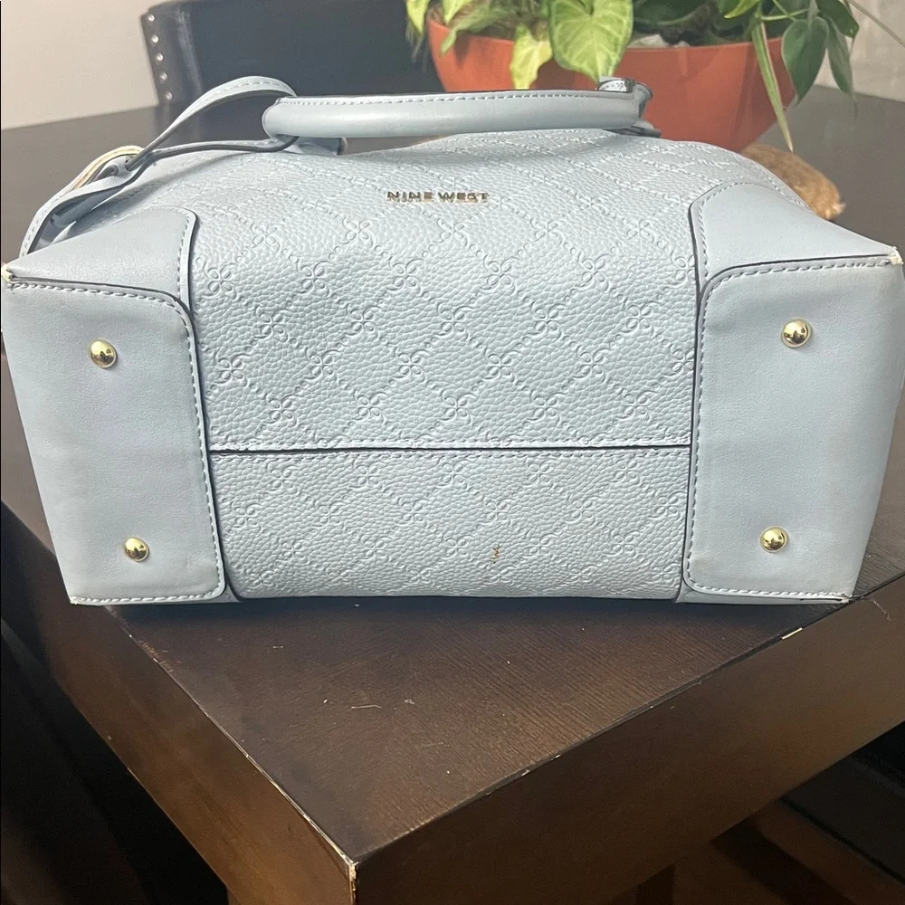 Nine West Elegant Light Blue Handbag - Picture 4 of 9